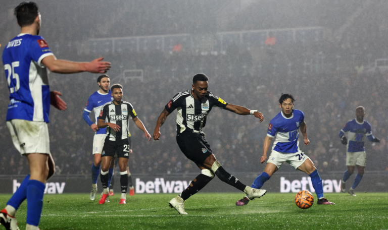 Birmingham City vs Newcastle United (00:45 – 09/02) | Xem lại trận đấu