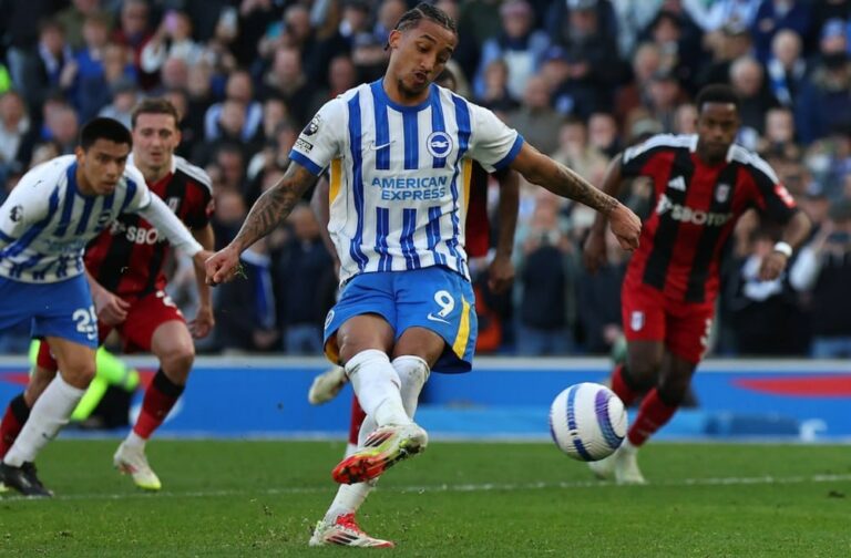 Brighton vs Fulham (22:00 – 08/03) | Xem lại trận đấu