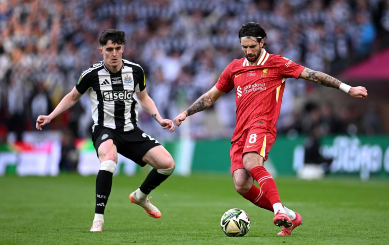 Newcastle United vs Liverpool (23:30 – 16/03) | Xem lại trận đấu