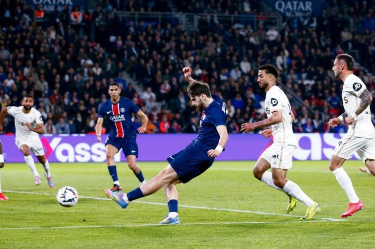 PSG vs OGC Nice (01:45 – 26/04) | Xem lại trận đấu