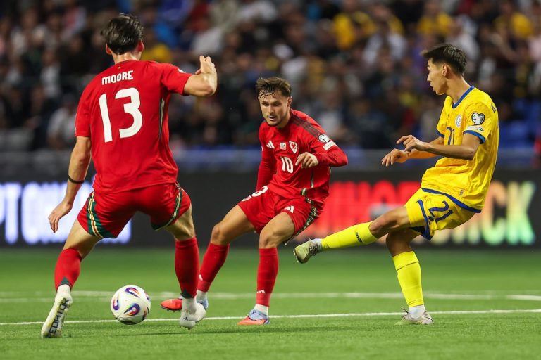 Kazakhstan vs Xứ Wales (21:00 – 04/09) | Xem lại trận đấu