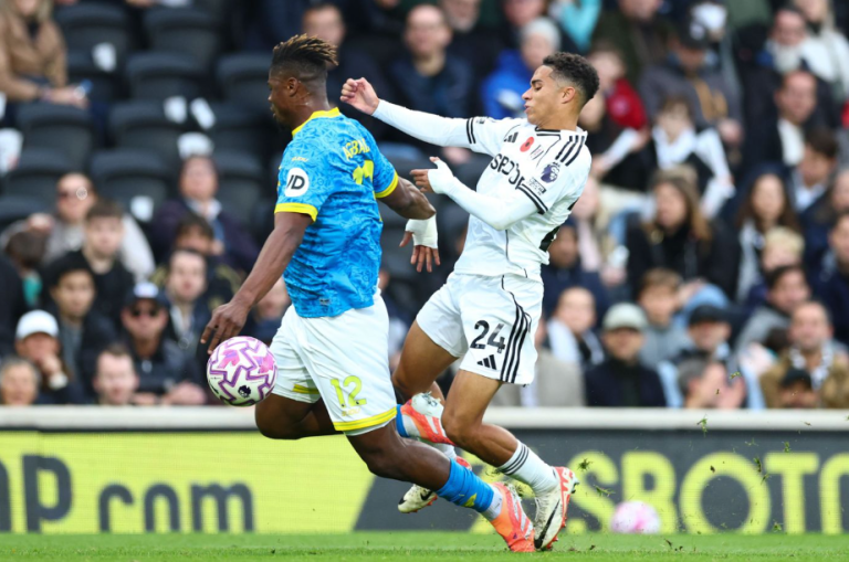 Fulham vs Wolverhampton (22:00 – 01/11) | Xem lại trận đấu