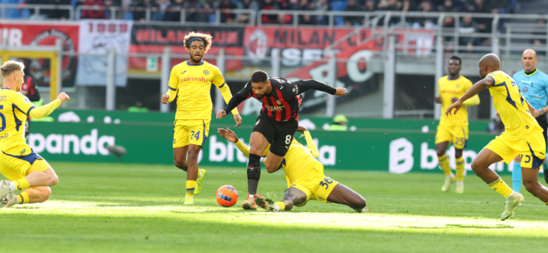 AC Milan vs Hellas Verona (18:30 – 28/12) | Xem lại trận đấu