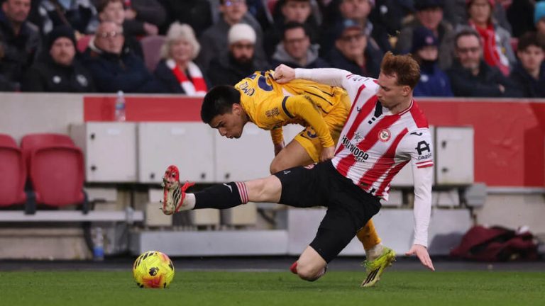 Brentford vs Brighton (22:00 – 21/02) | Xem lại trận đấu