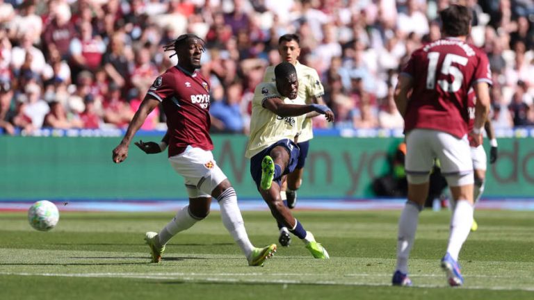 West Ham vs Everton (21:00 – 25/04) | Xem lại trận đấu
